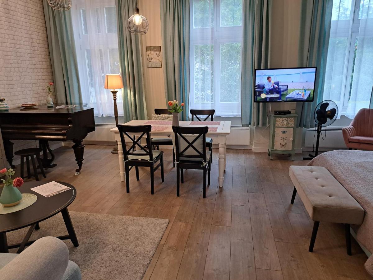 Gizella Apartman บูดาเปสต์ ภายนอก รูปภาพ